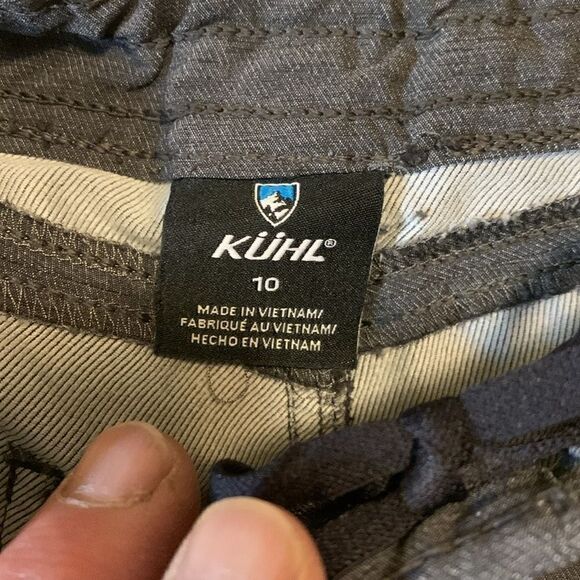 KUHL, ladies 10, shorts, excellent condition - Picture 2 of 14
